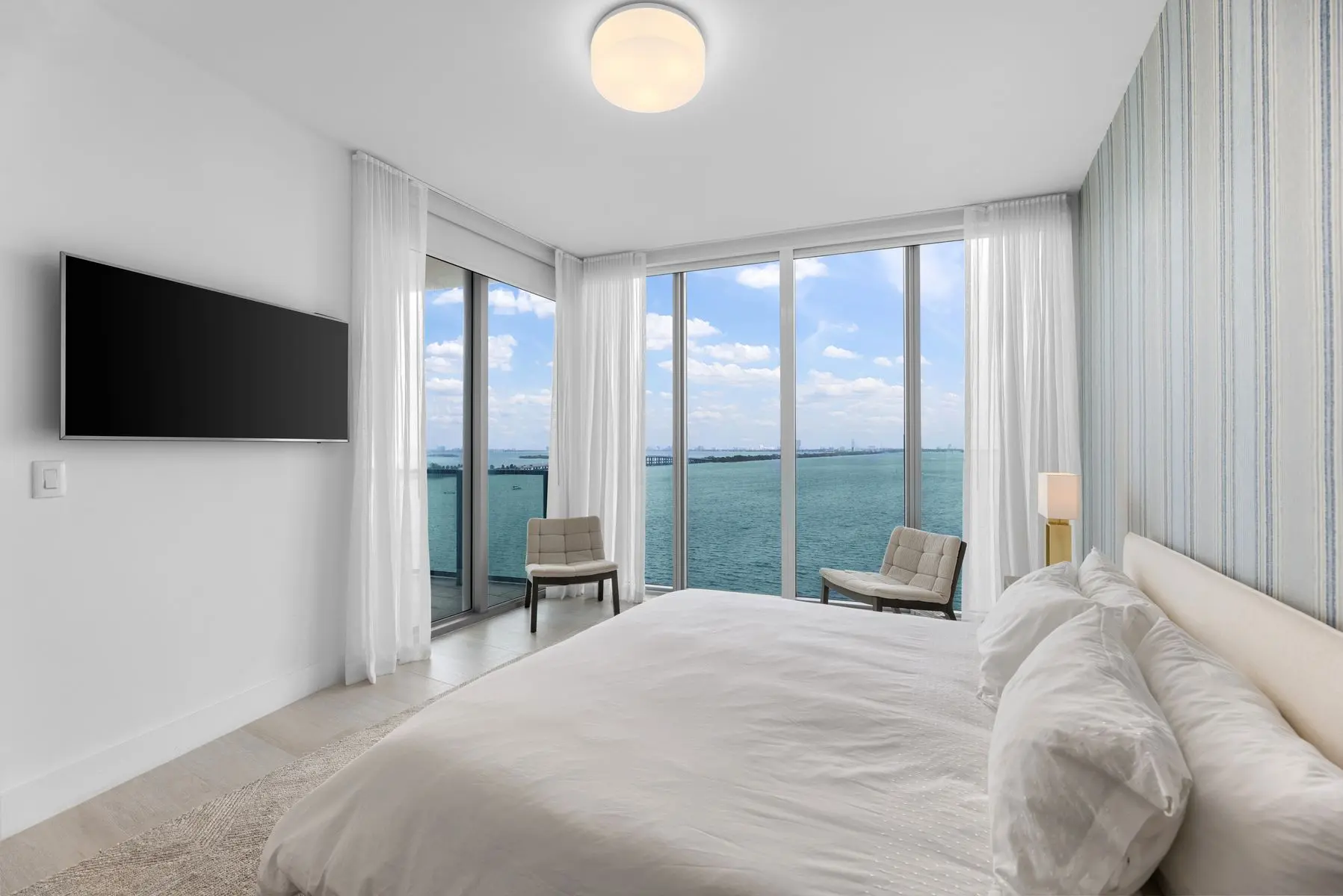 Biscayne Beach Condo Image 1